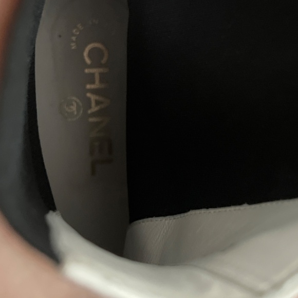 Chanel boots - worn once - Picture 5 of 5